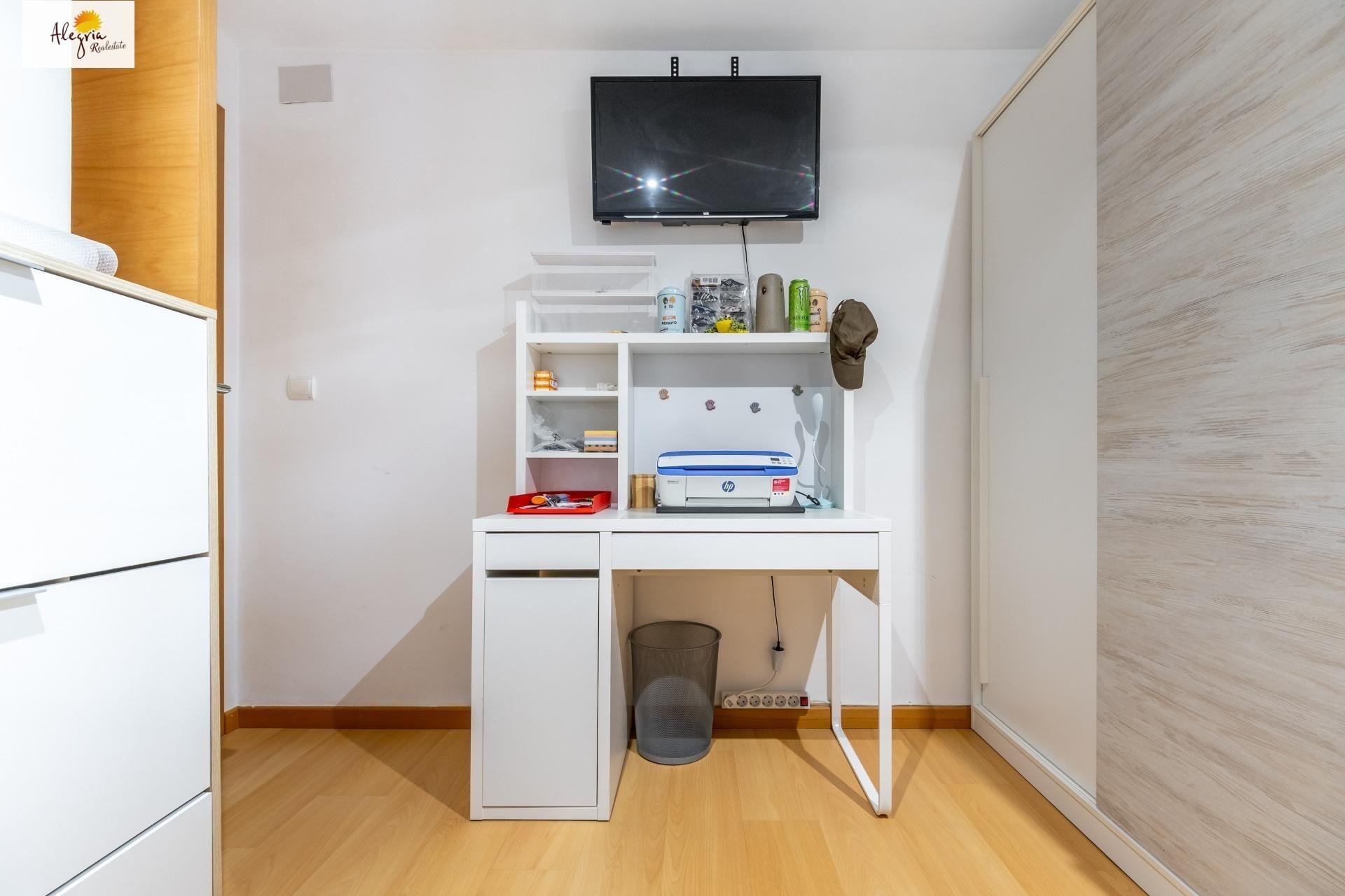Apartment in Alicante, Spain 3 bedrooms, 88 sq.m. No. 165799