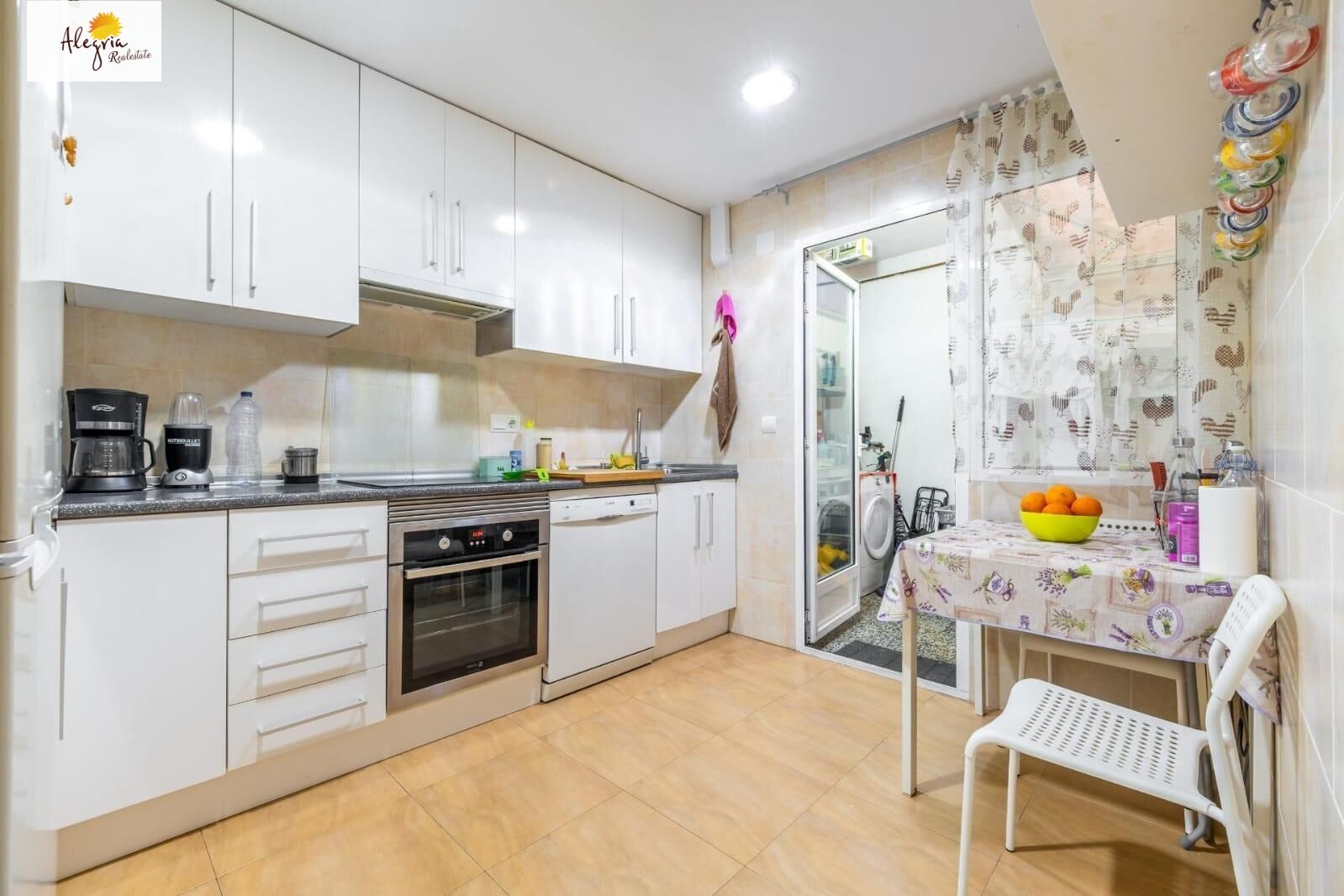 Apartment in Alicante, Spain 3 bedrooms, 88 sq.m. No. 165799
