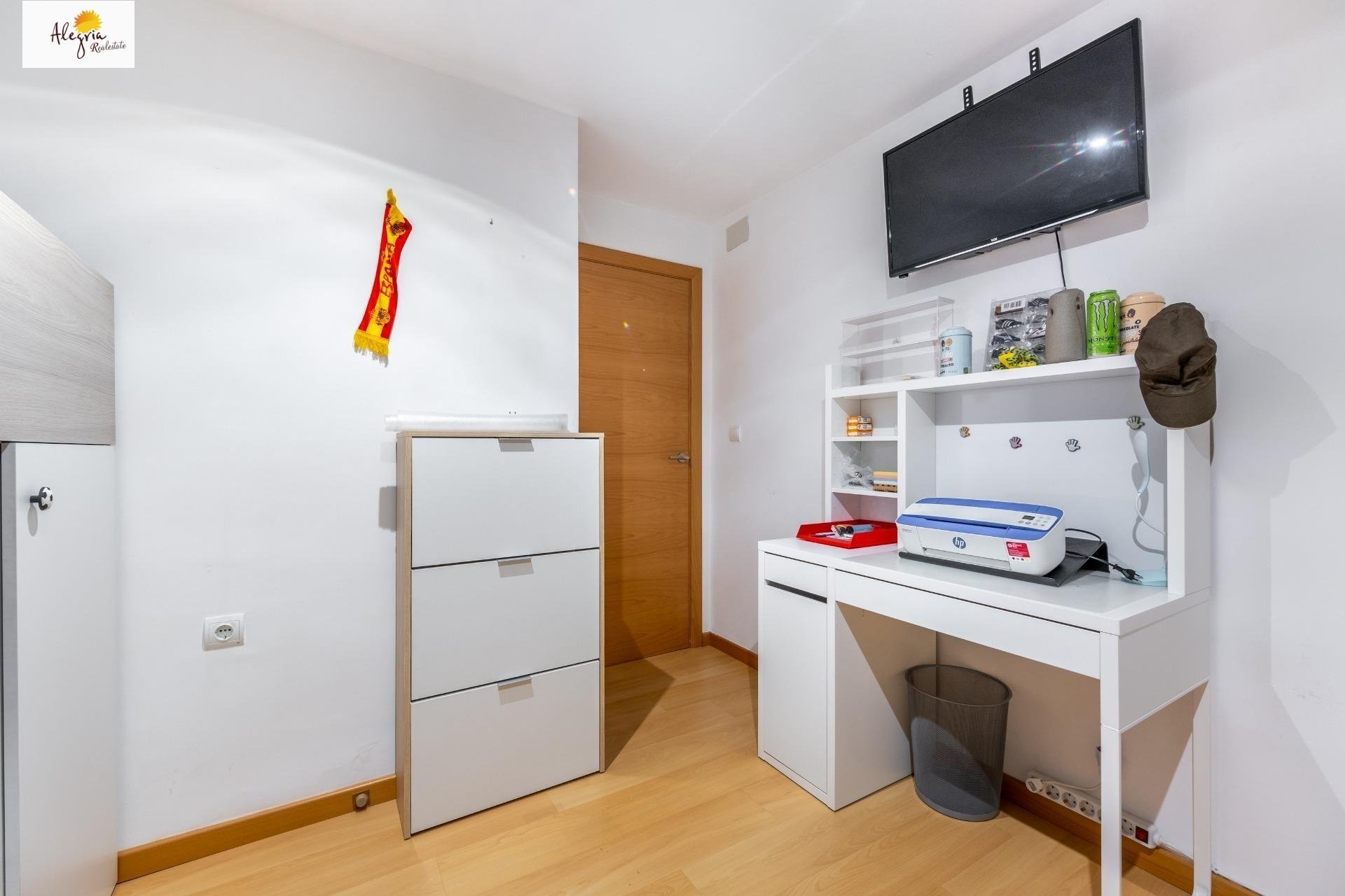 Apartment in Alicante, Spain 3 bedrooms, 88 sq.m. No. 165799