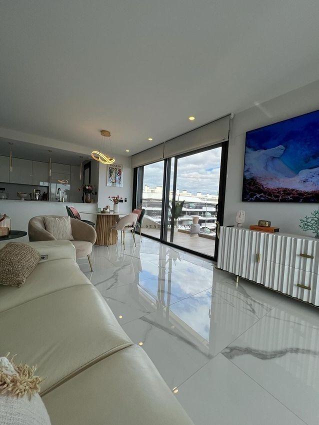 Kattohuoneisto Alicante, Espanja 3 makuuhuonetta, 130 m2 No. 165805