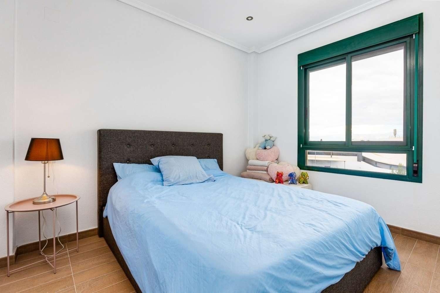 Wohnung in Dehesa De Campoamor, Alicante, Spanien 2 Schlafzimmer, 100 m2 Nr. 181150