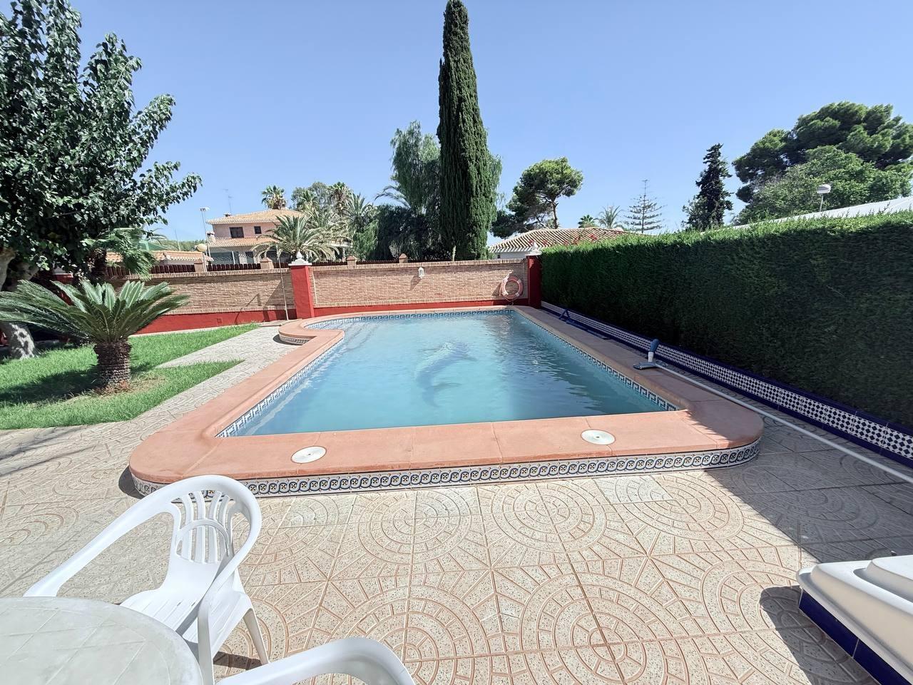 Villa in Dehesa De Campoamor, Alicante, Spanien 5 Schlafzimmer, 280 m2 Nr. 138005