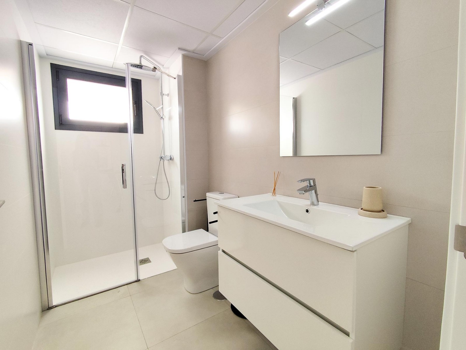 Bungalowi Alicante, Espanja 2 makuuhuonetta, 62 m2 No. 144002