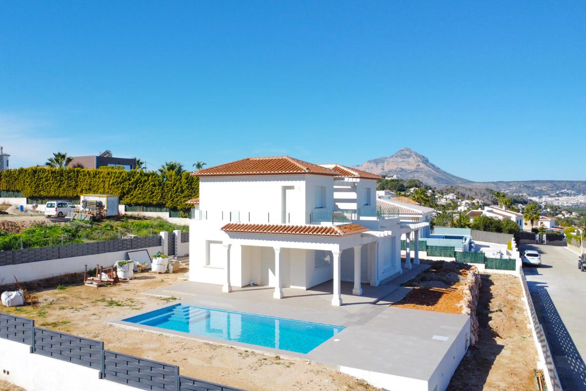 Villa a Javea, Alicante, Spagna 4 camere da letto, 223 mq. N° 99834