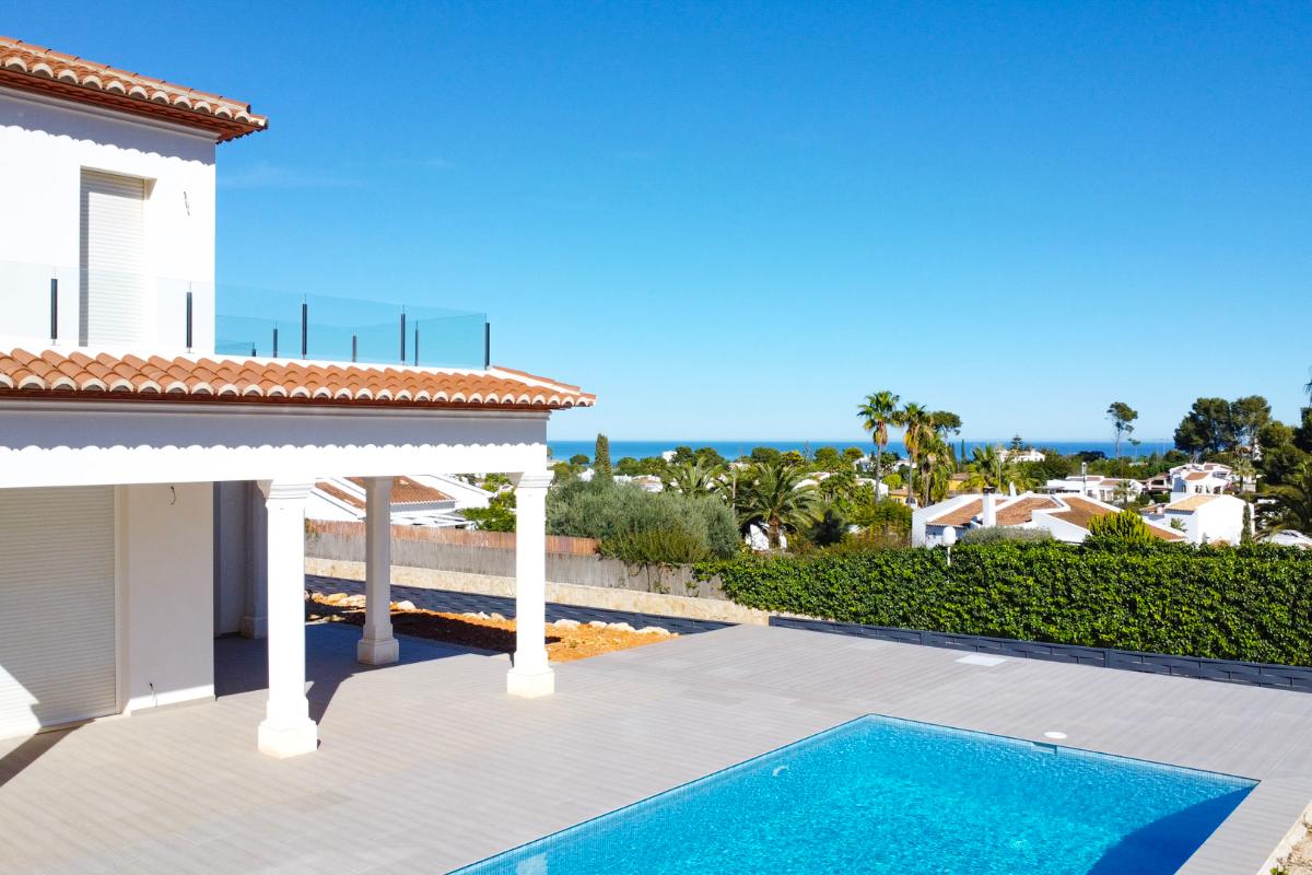Villa a Javea, Alicante, Spagna 4 camere da letto, 223 mq. N° 99834