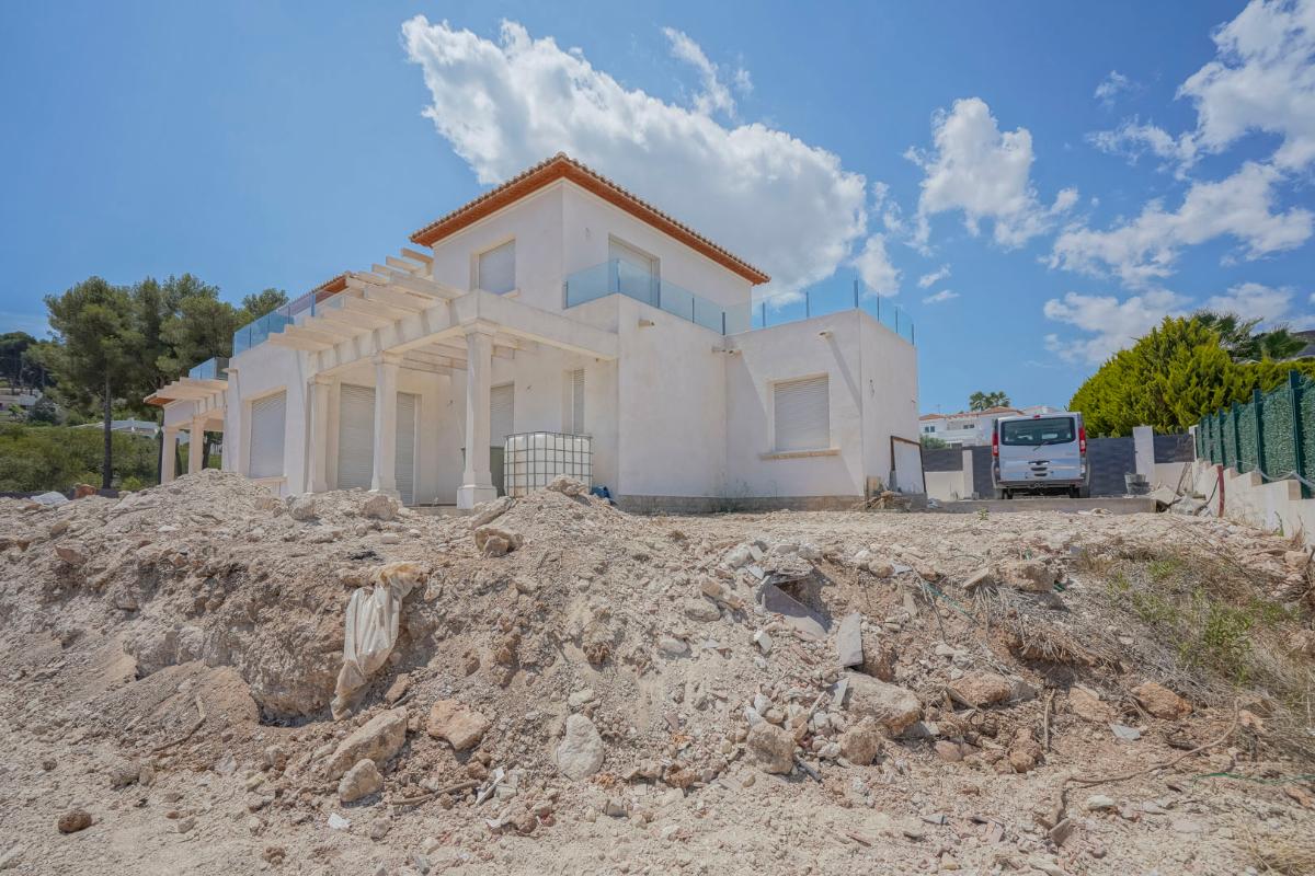 Villa a Javea, Alicante, Spagna 4 camere da letto, 223 mq. N° 99834