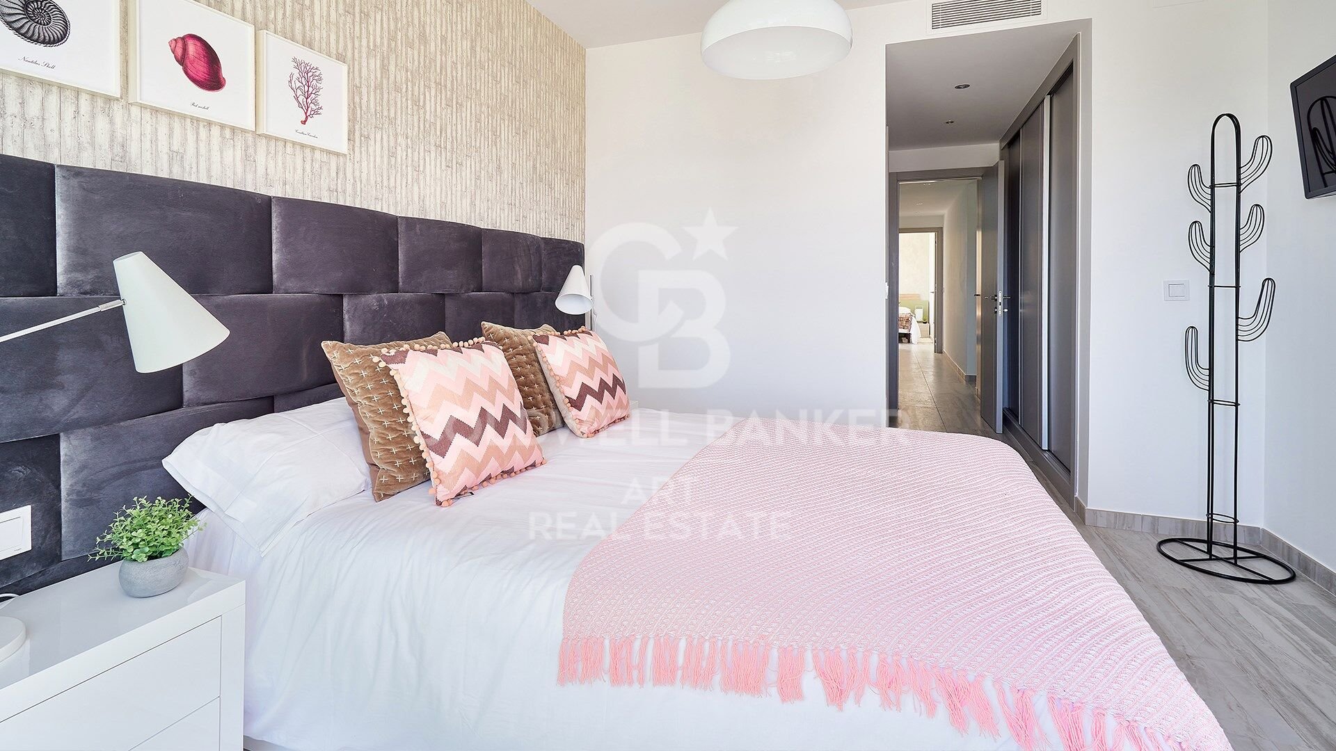 Dzīvoklis Estepona, Malaga, Spānijā 2 istabas, 187 m2 Nr. 158136