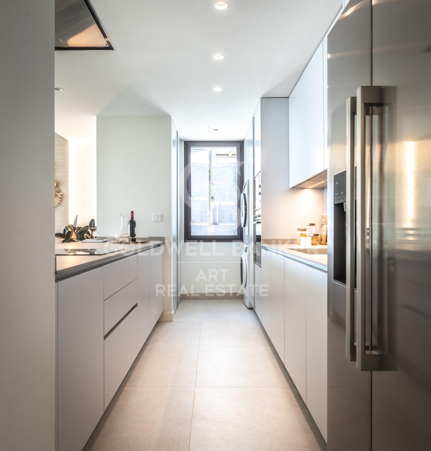 Apartamento en Estepona, Málaga, España 3 dormitorios, 253 m2 No. 158134