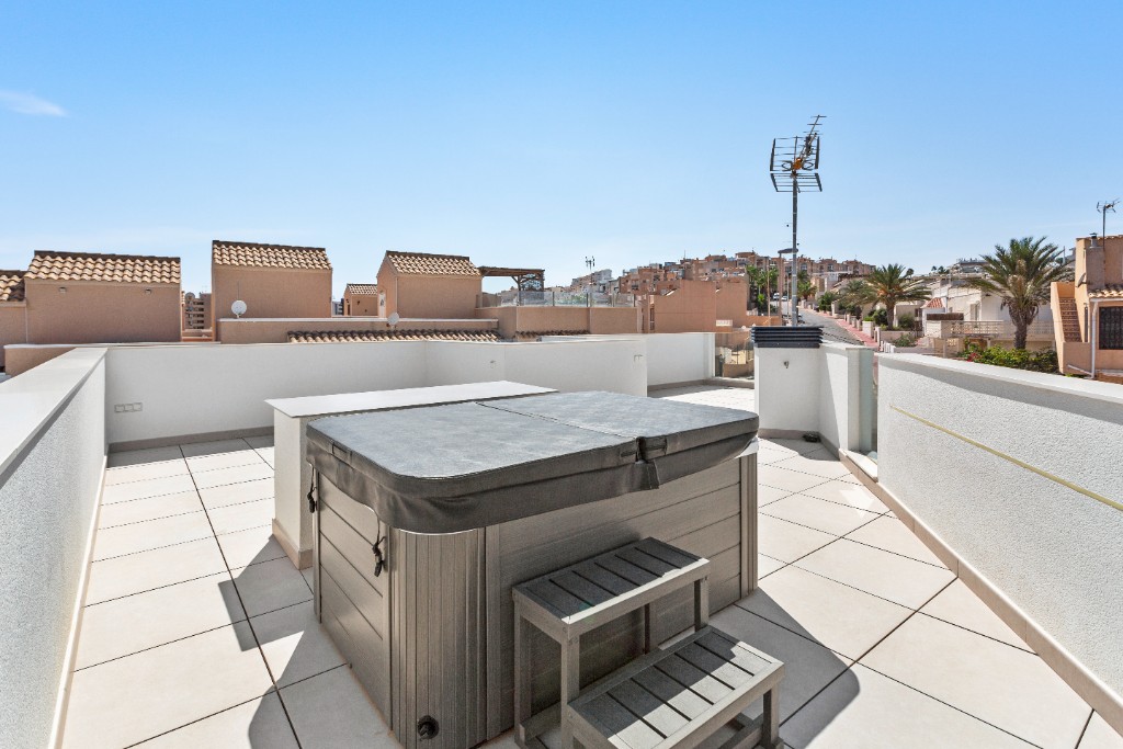 Villa La Mata, Alicante, Spānijā 3 istabas, 175 m2 Nr. 144798