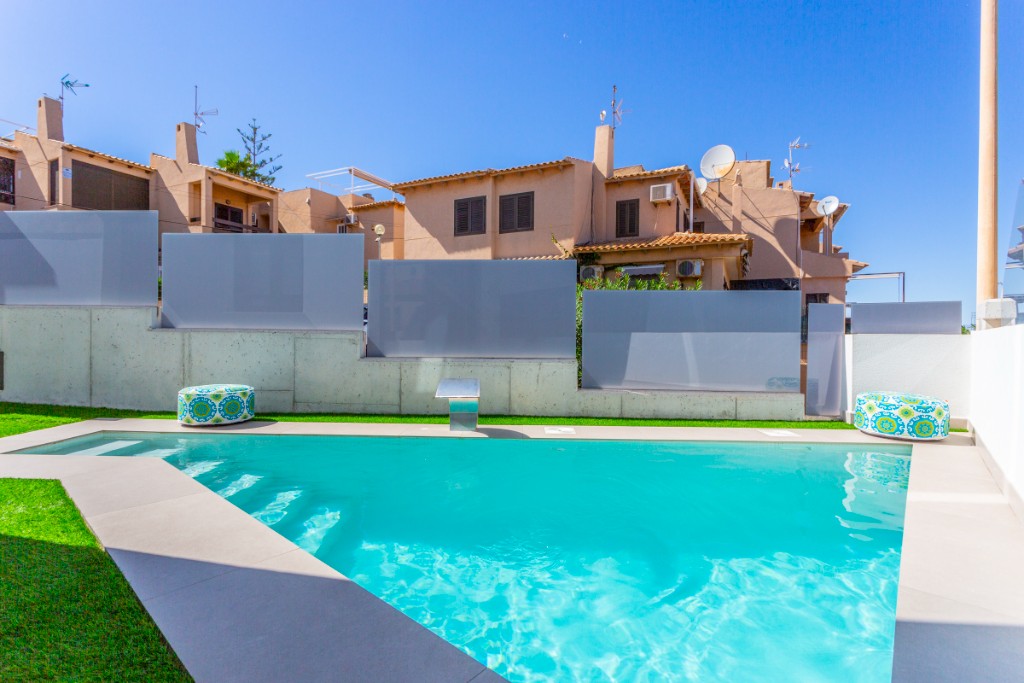 Villa La Mata, Alicante, Spānijā 3 istabas, 175 m2 Nr. 144798