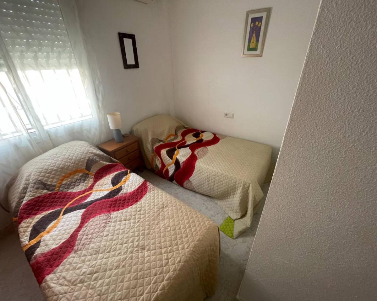 Вилла в Сьюдад Кесада, Аликанте, Испания 2 спальни, 70м2 №149093