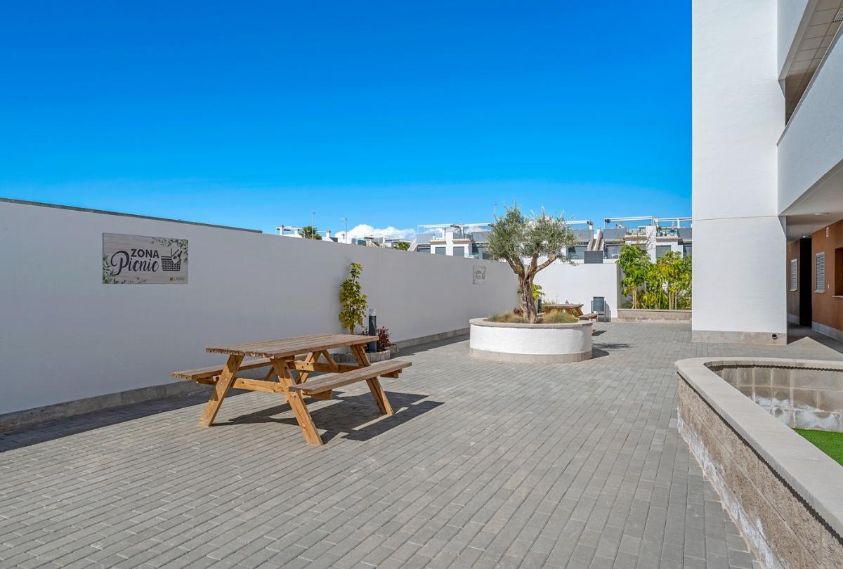 Apartamento en Pilar de la Horadada, Alicante, España 2 dormitorios, 70 m2 No. 149090