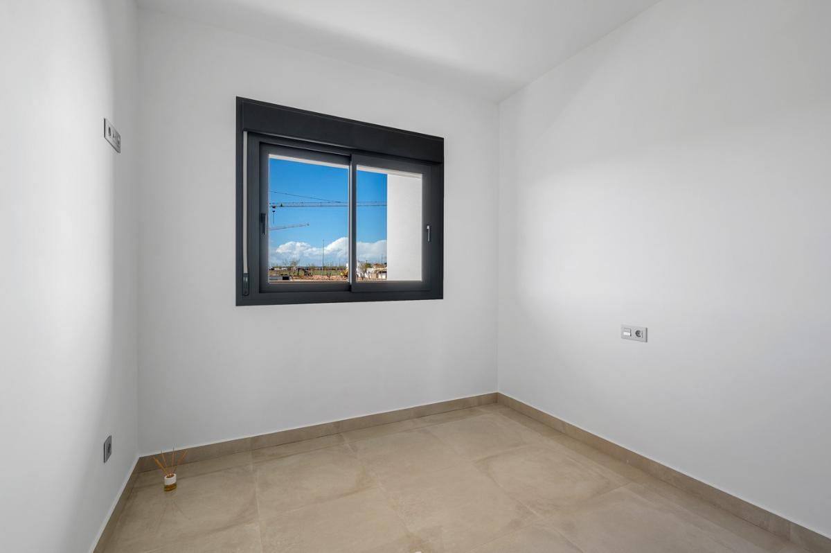 Apartamento en Pilar de la Horadada, Alicante, España 2 dormitorios, 70 m2 No. 149090