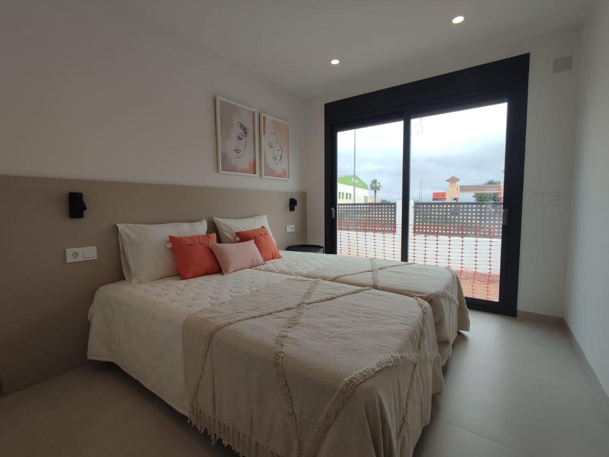Dzīvoklis Los Alcazares, Murcia, Spānijā 2 istabas, 76 m2 Nr. 149095