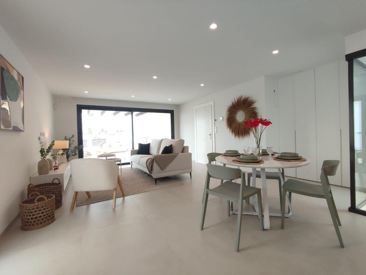 Dzīvoklis Los Alcazares, Murcia, Spānijā 2 istabas, 76 m2 Nr. 149095