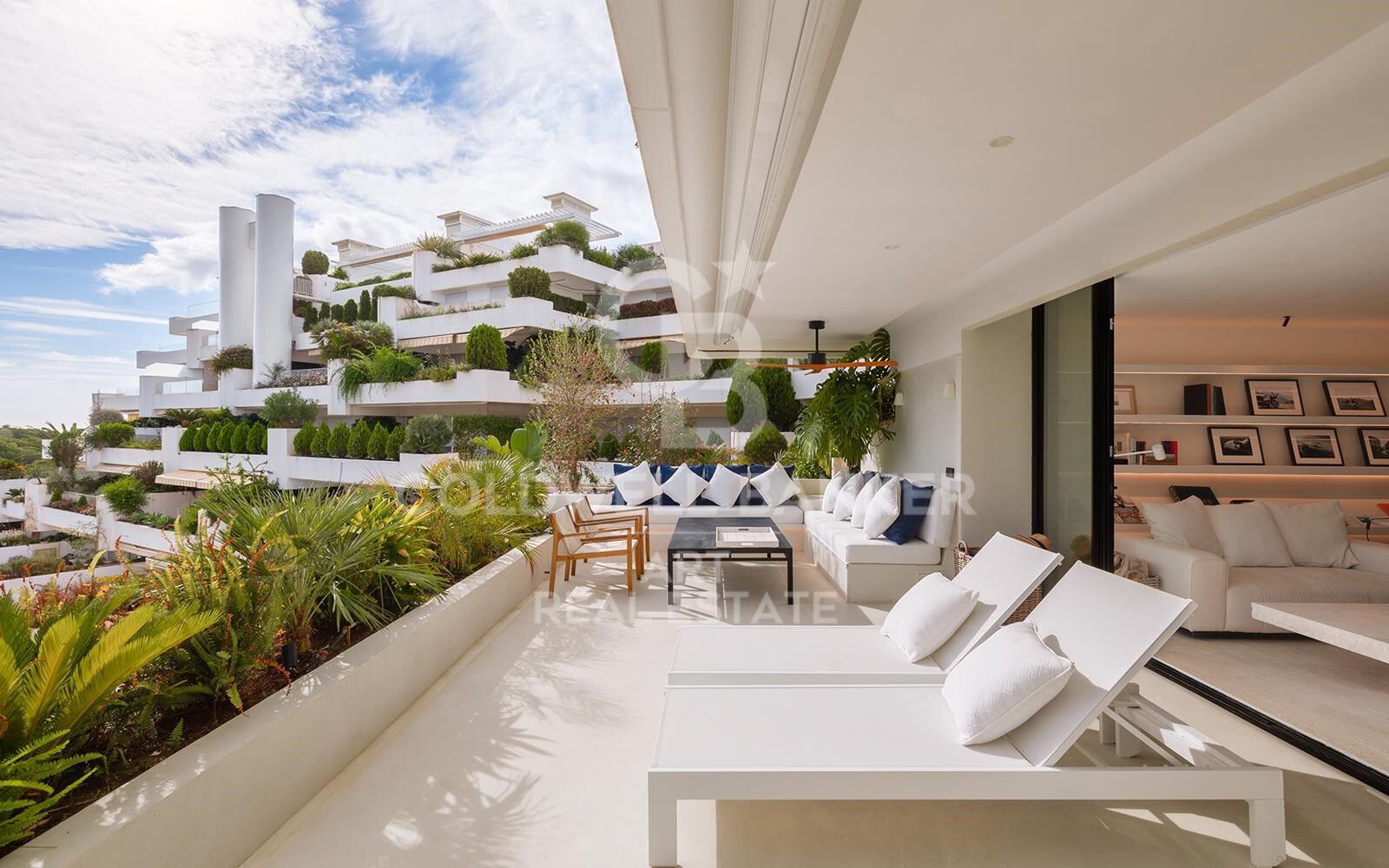 Apartamento en Marbella, Málaga, España 3 dormitorios, 317 m2 No. 158822
