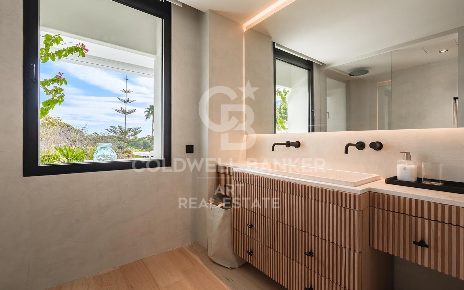 Apartamento en Marbella, Málaga, España 3 dormitorios, 317 m2 No. 158822