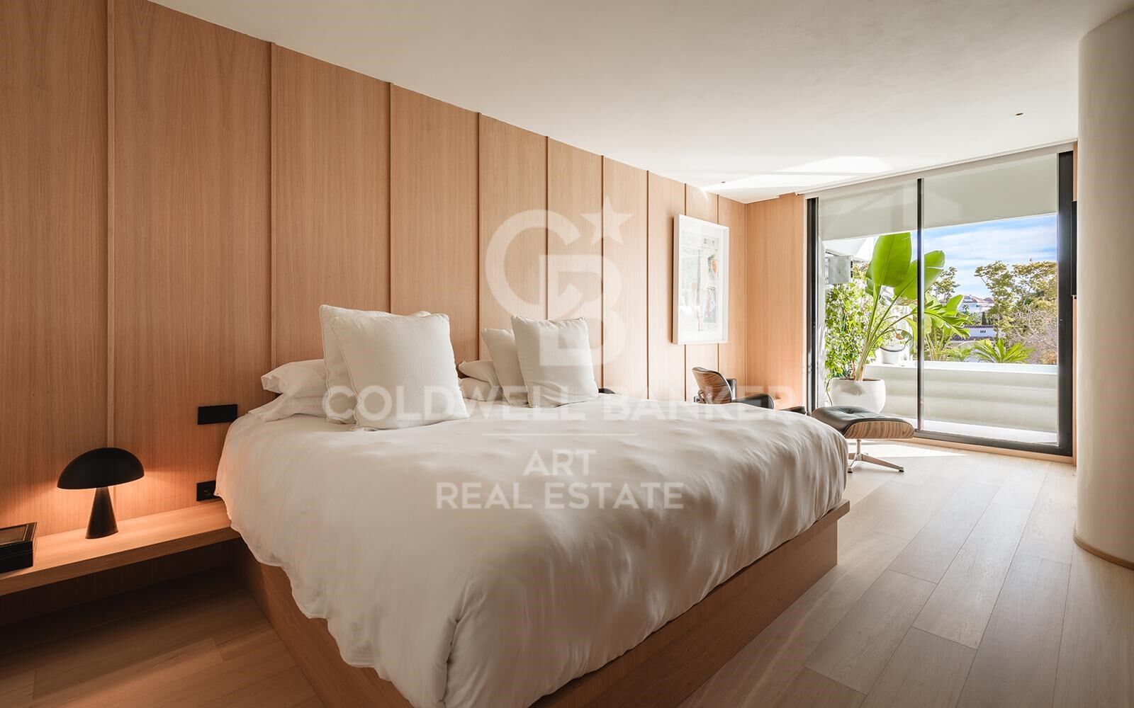 Apartamento en Marbella, Málaga, España 3 dormitorios, 317 m2 No. 158822