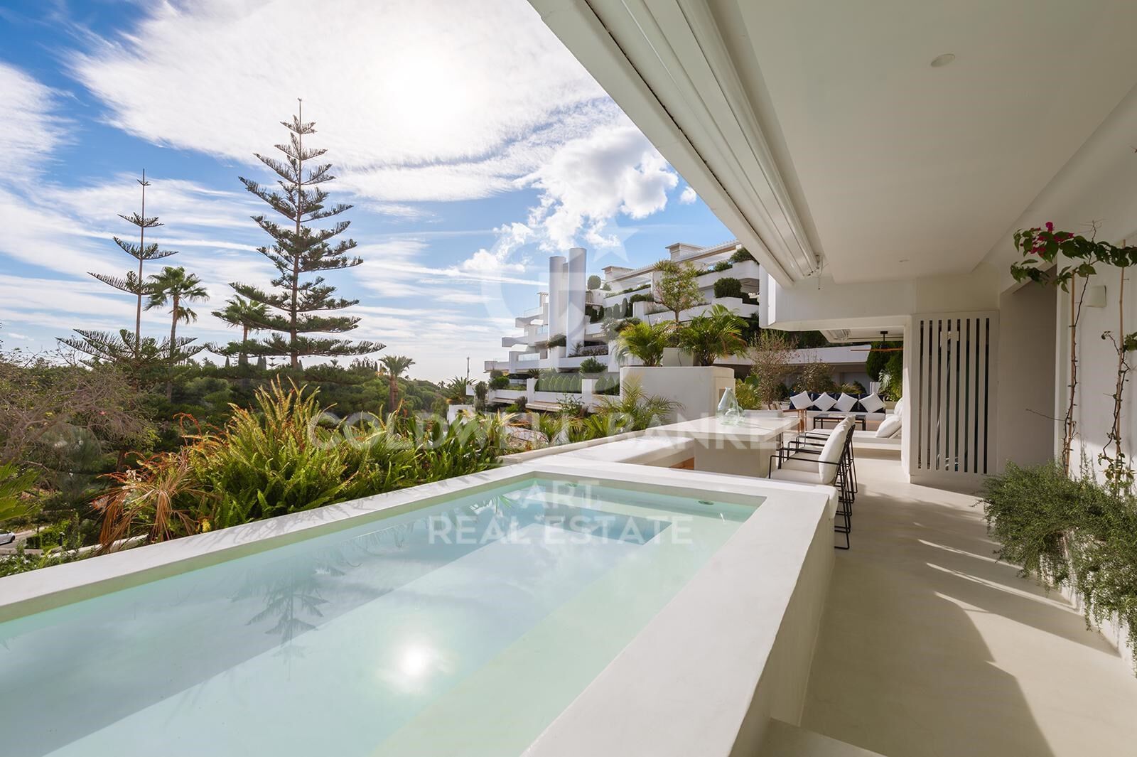 Apartamento en Marbella, Málaga, España 3 dormitorios, 317 m2 No. 158822