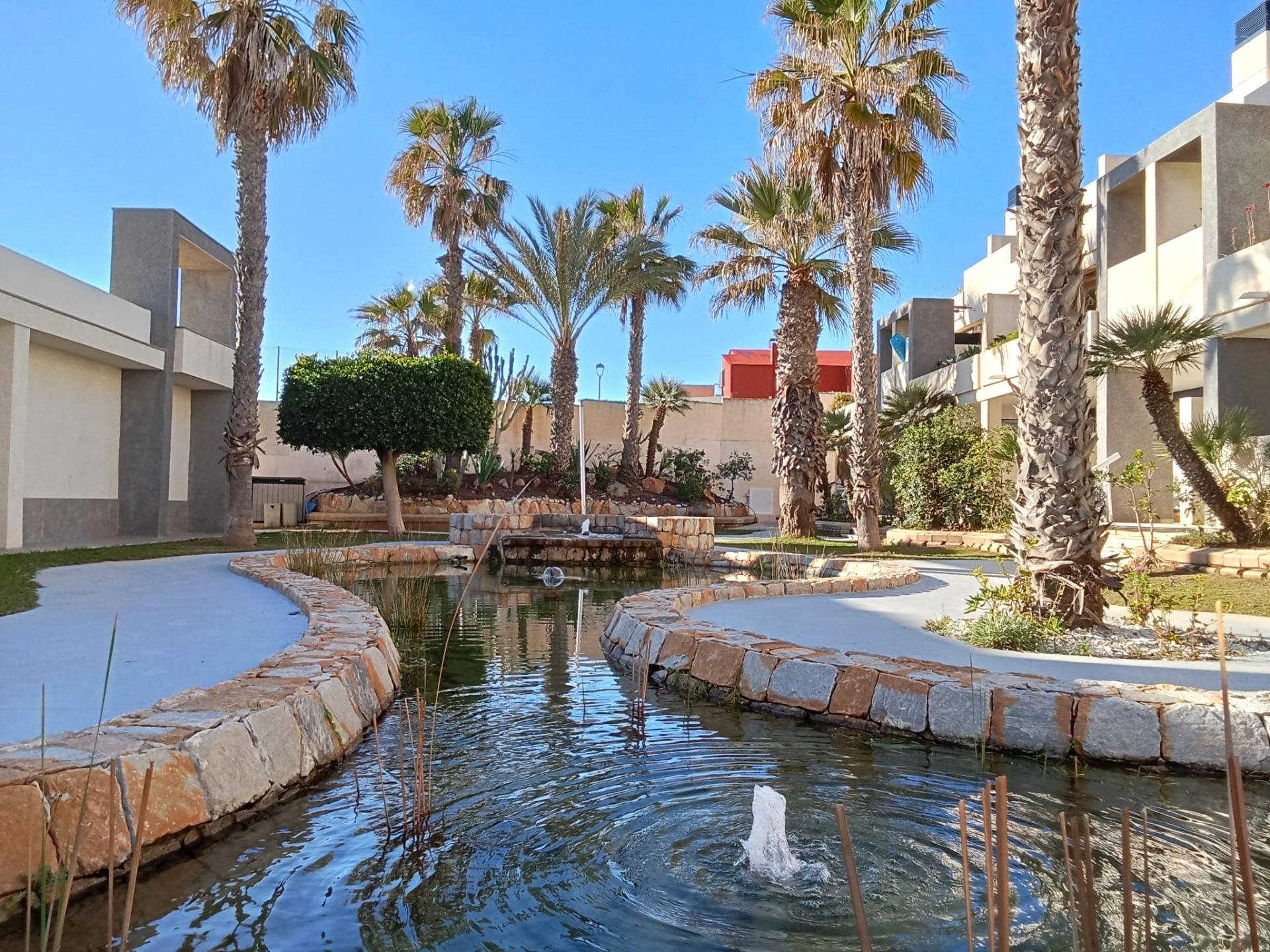 Lägenhet i Torrevieja, Alicante, Spanien 2 sovrum, 60 kvm. Nr. 163153