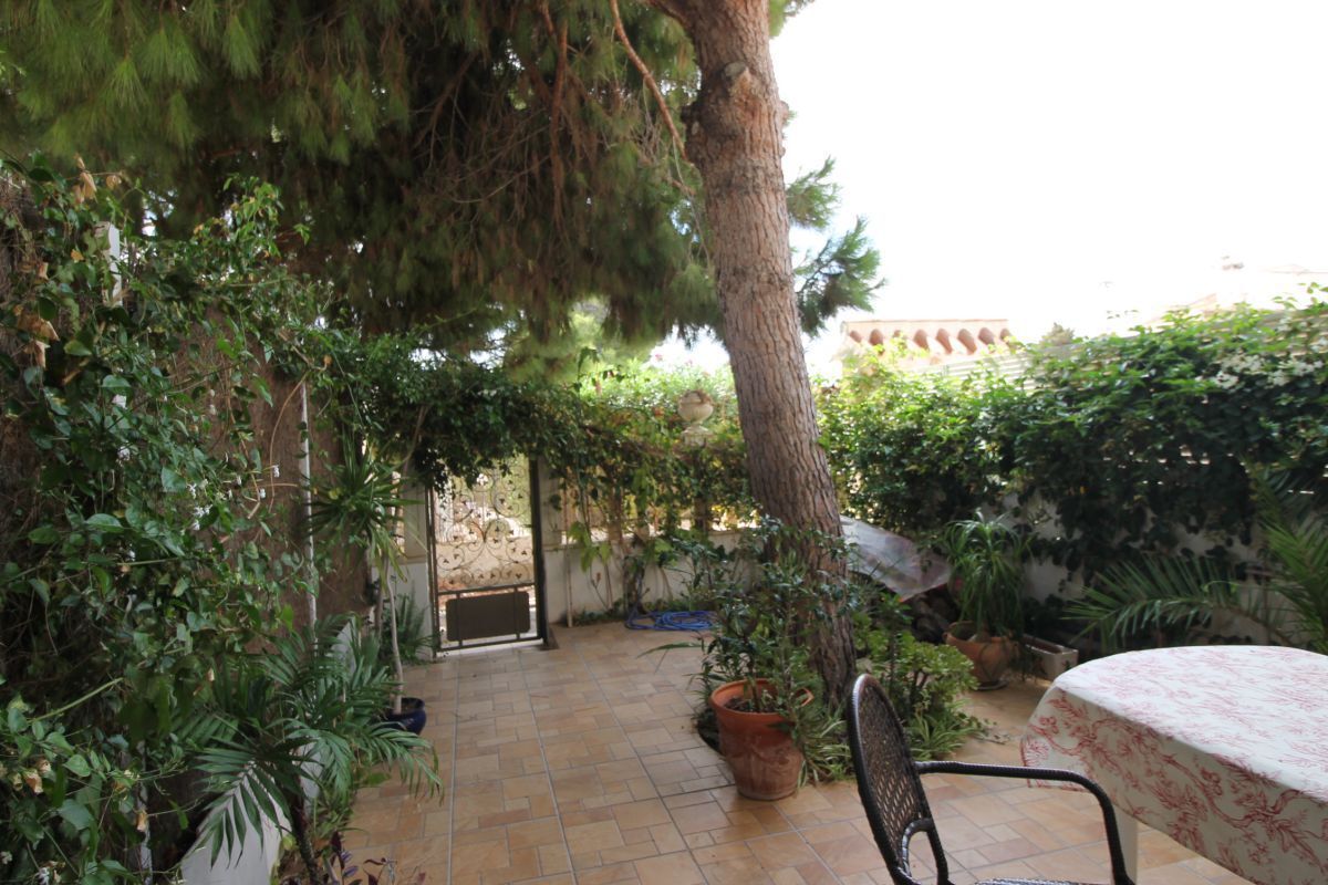 Townhouse in La Zenia, Alicante, Spain 4 bedrooms, 110 sq.m. No. 115242