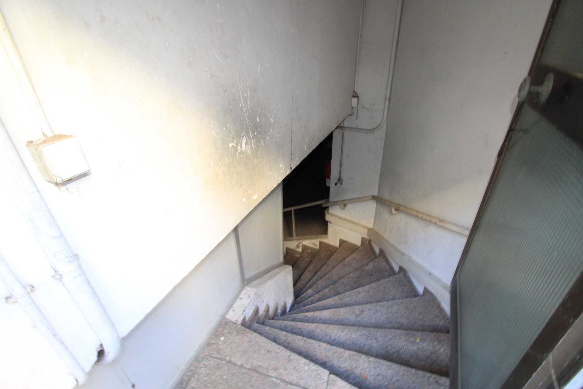 Veikals Badalona, Barcelona, Spānijā 215 m2 Nr. 191528