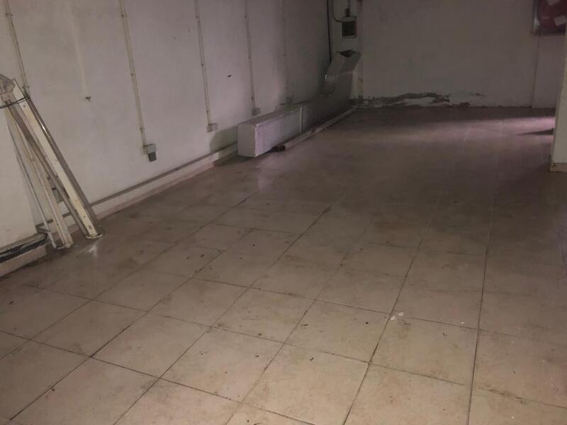 Veikals Badalona, Barcelona, Spānijā 215 m2 Nr. 191528