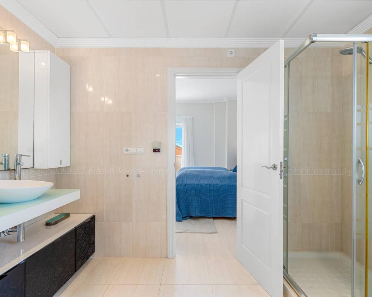 Villa en Ciudad Quesada, Alicante, España 4 dormitorios, 214 m2 No. 149100