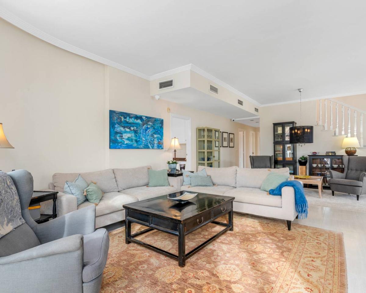 Villa en Ciudad Quesada, Alicante, España 4 dormitorios, 214 m2 No. 149100