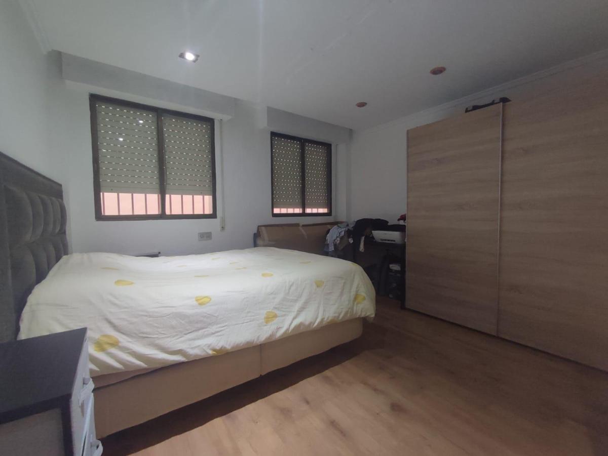 Tvåvåningslägenhet i Guardamar del Segura, Alicante, Spanien 2 sovrum, 88 kvm. Nr. 149102