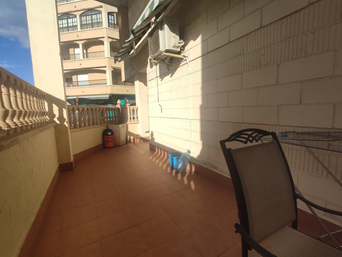 Tvåvåningslägenhet i Guardamar del Segura, Alicante, Spanien 2 sovrum, 88 kvm. Nr. 149102