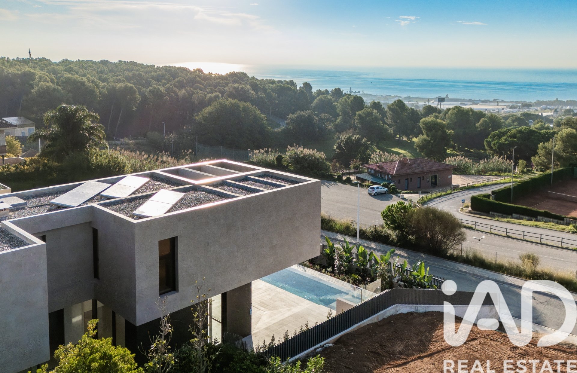 Hus i Teia, Barcelona, Spanien 4 sovrum, 611 kvm. Nr. 172339