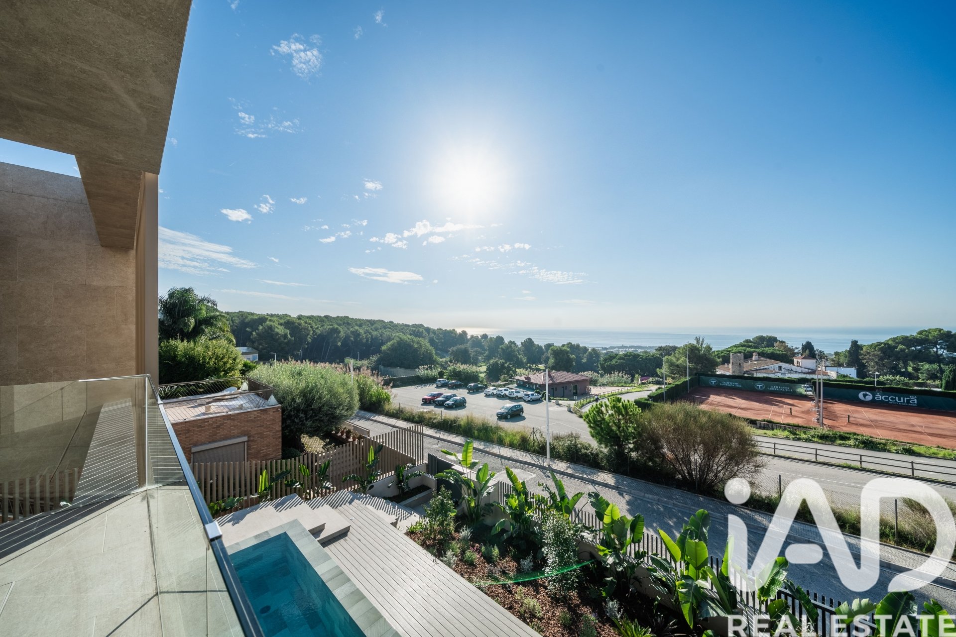 Hus i Teia, Barcelona, Spanien 4 sovrum, 611 kvm. Nr. 172339