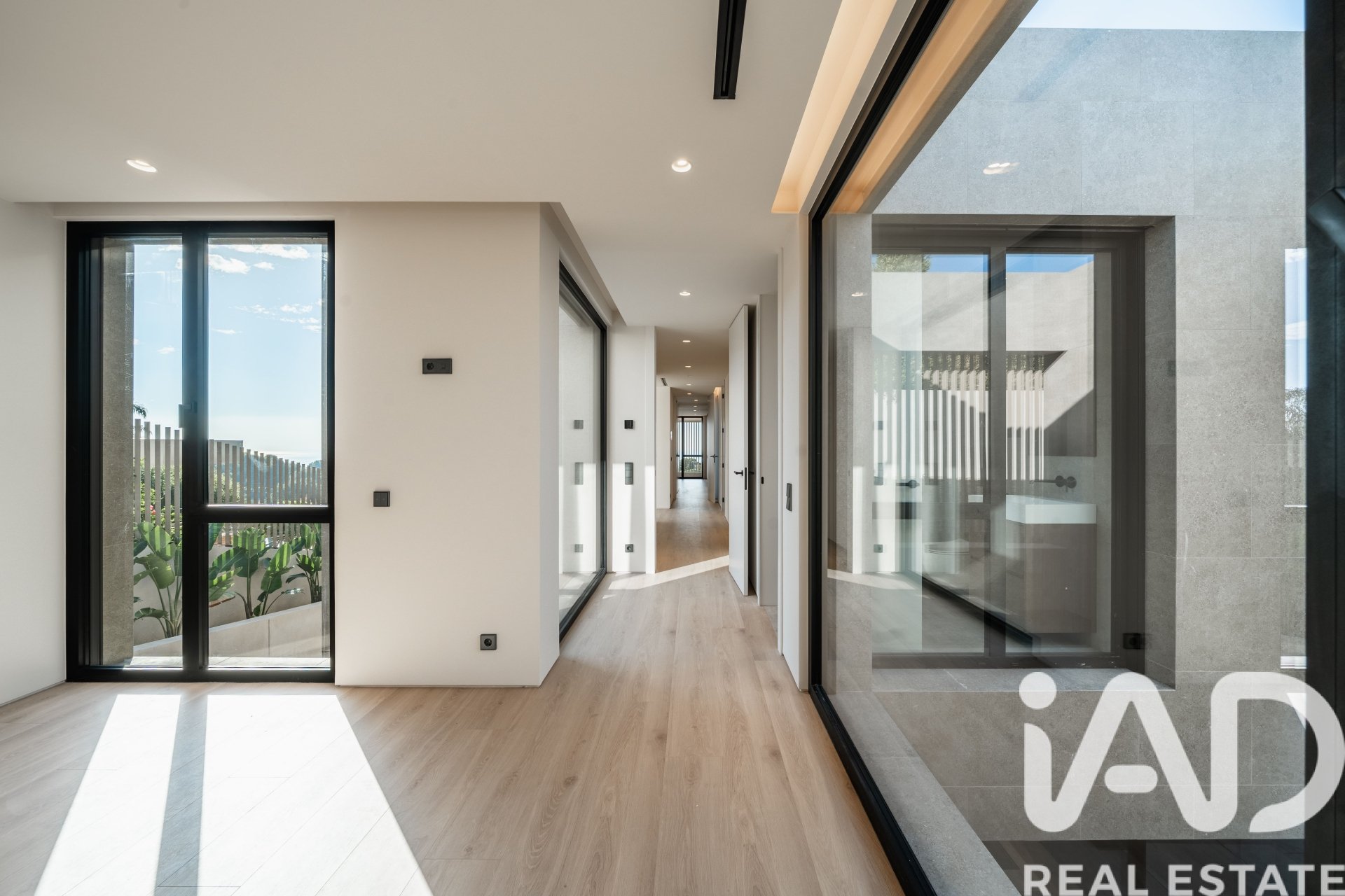 Hus i Teia, Barcelona, Spanien 4 sovrum, 611 kvm. Nr. 172339