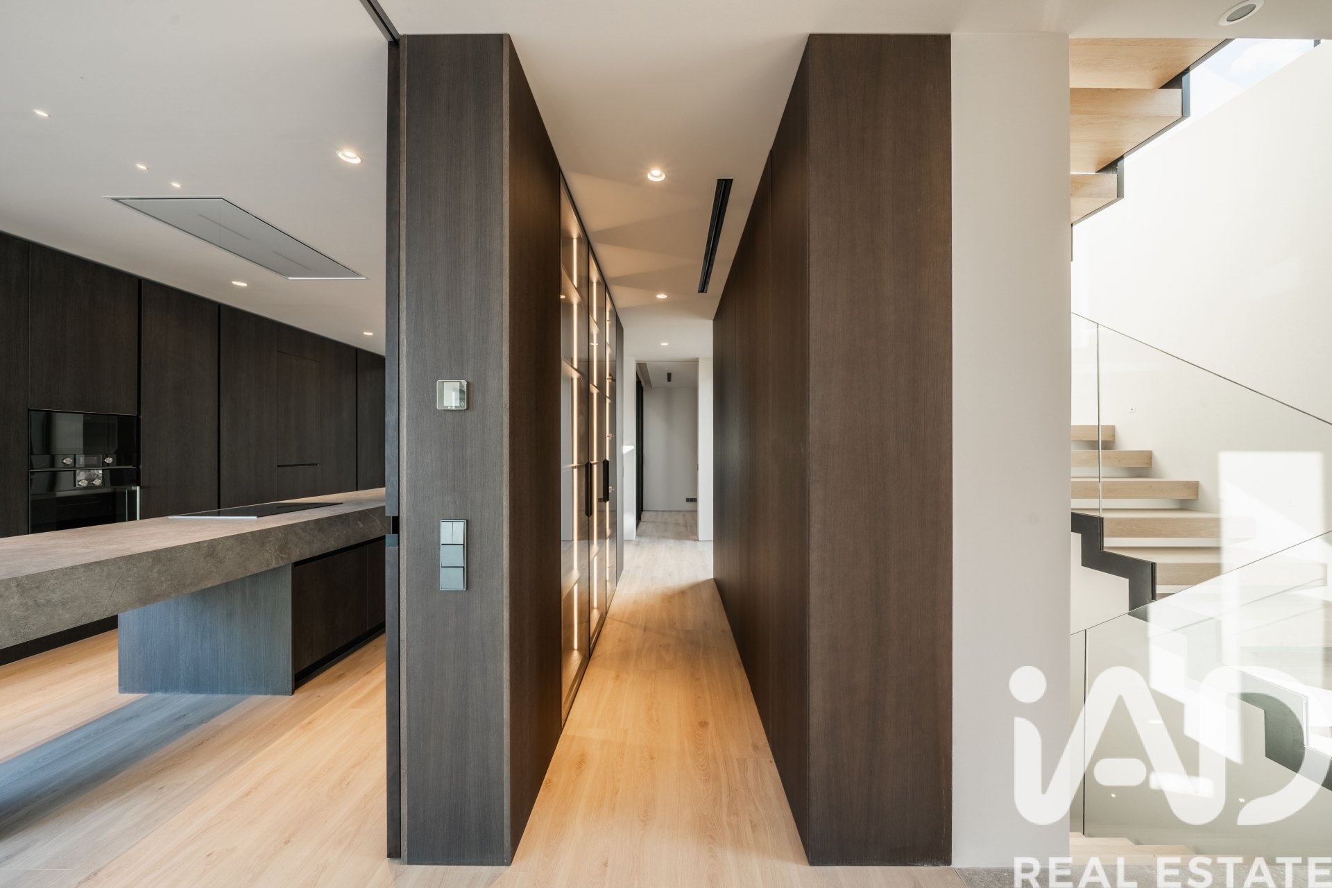 Hus i Teia, Barcelona, Spanien 4 sovrum, 611 kvm. Nr. 172339