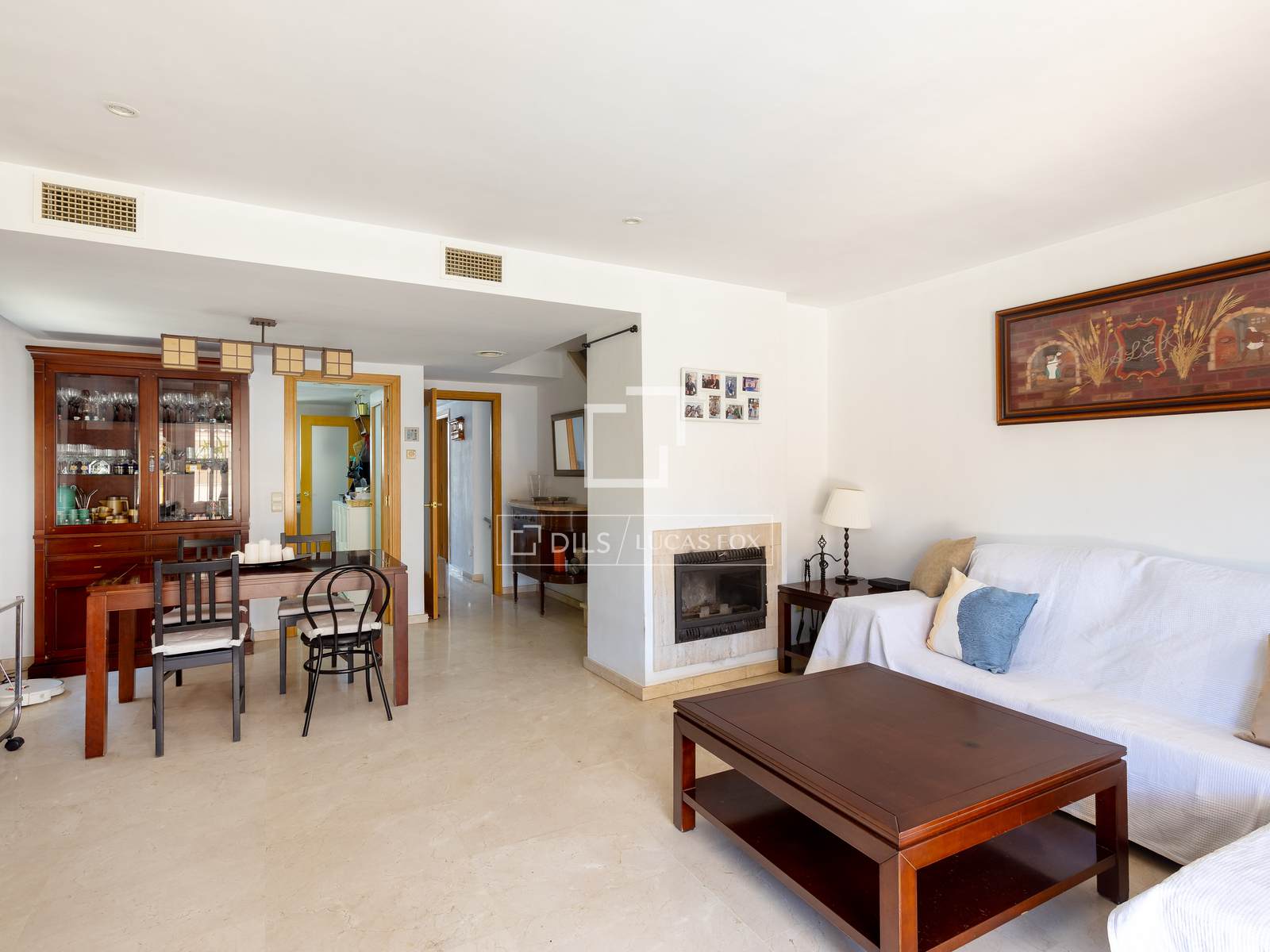 Huvila Cabrils, Barcelona, Espanja 5 makuuhuonetta, 271 m2 No. 193672