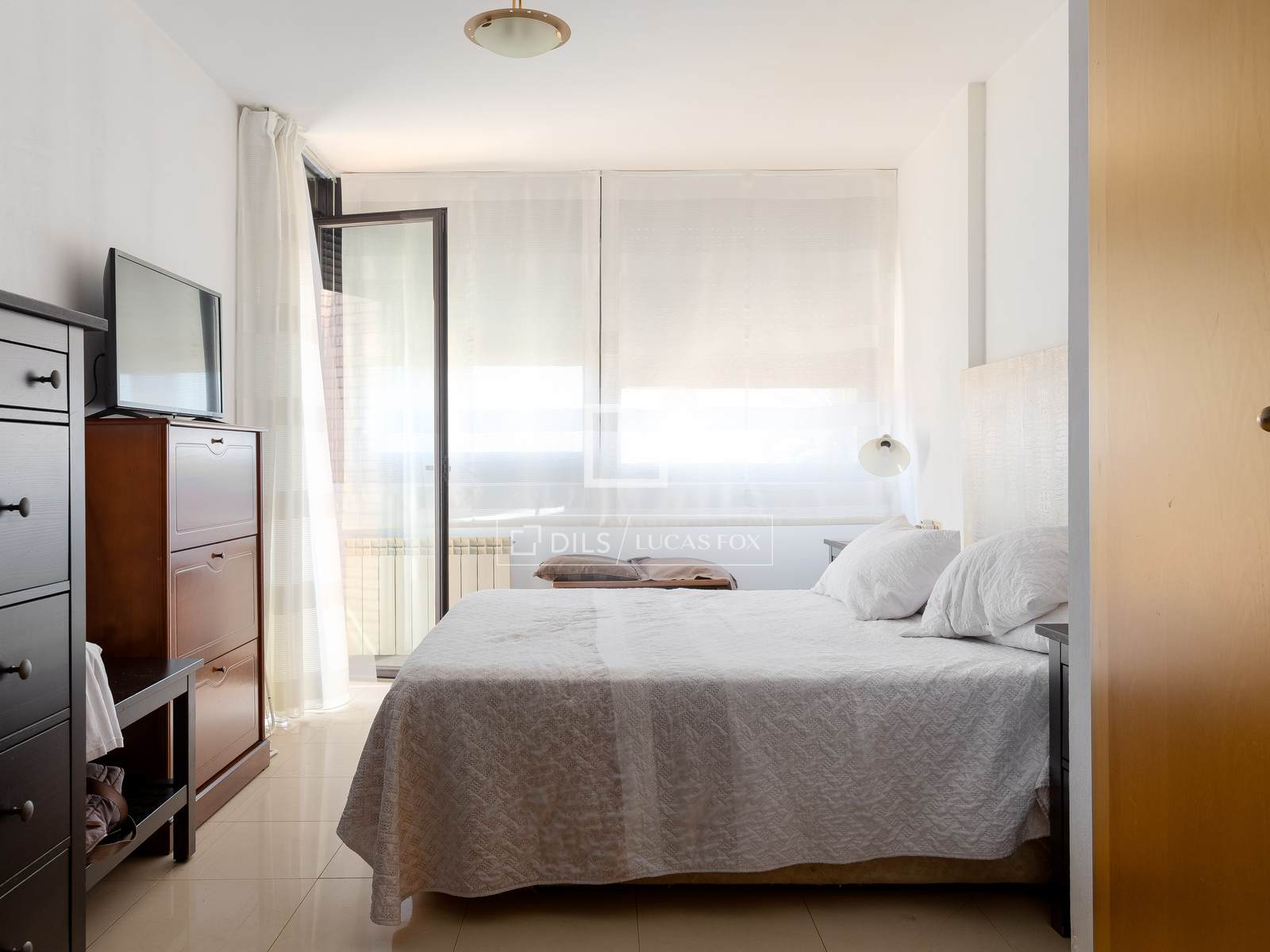 Huvila Cabrils, Barcelona, Espanja 5 makuuhuonetta, 271 m2 No. 193672