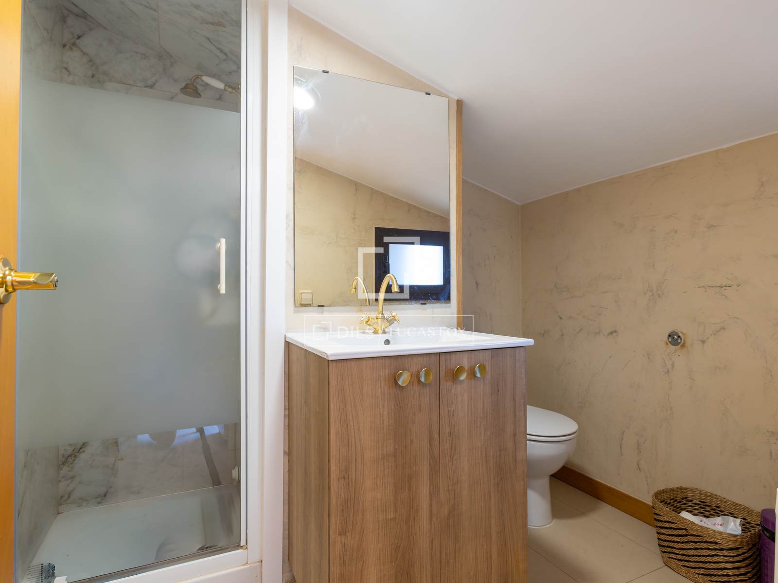 Huvila Cabrils, Barcelona, Espanja 5 makuuhuonetta, 271 m2 No. 193672