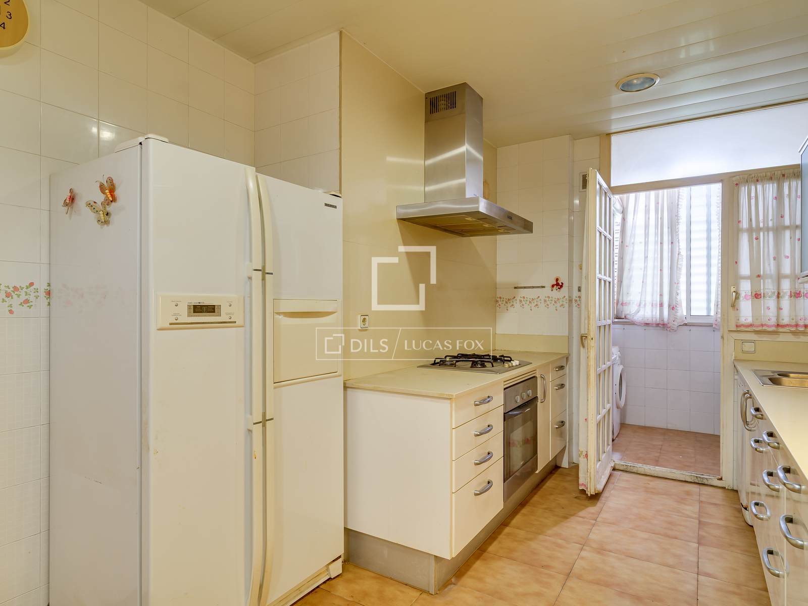 Huoneisto Barcelona, Espanja 4 makuuhuonetta, 144 m2 No. 193673