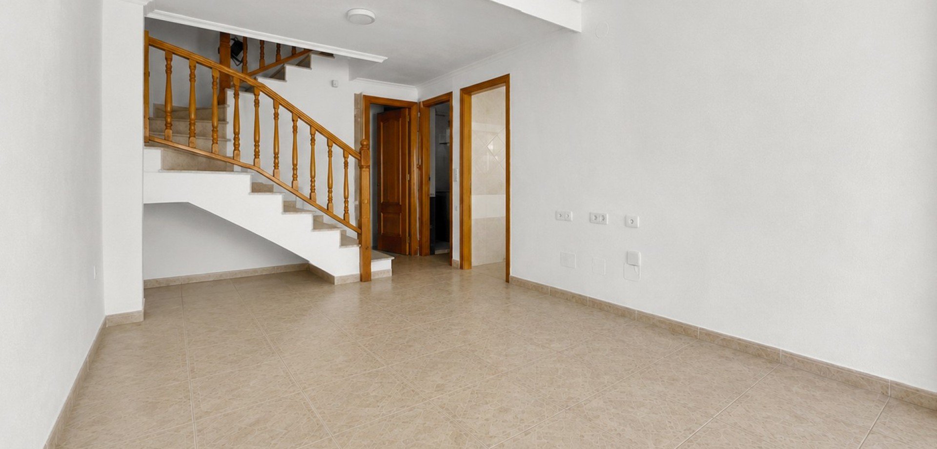 Apartamento en Alicante, España 2 dormitorios, 72 m2 No. 189532