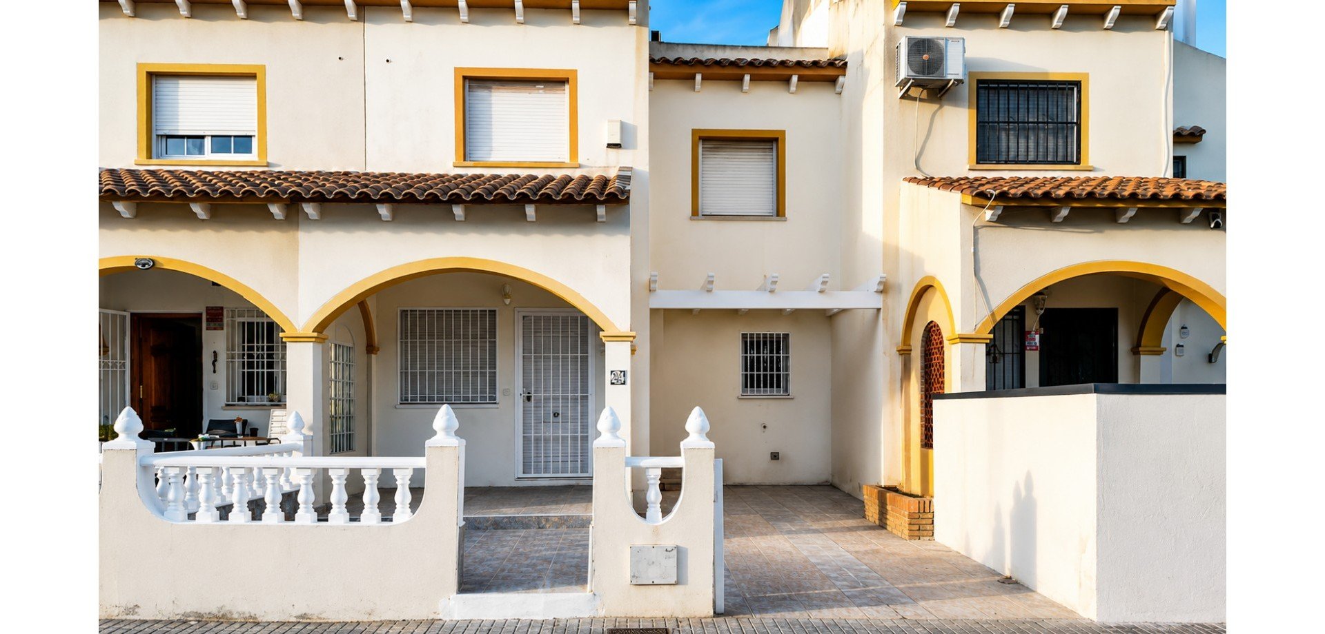 Apartamento en Alicante, España 2 dormitorios, 72 m2 No. 189532