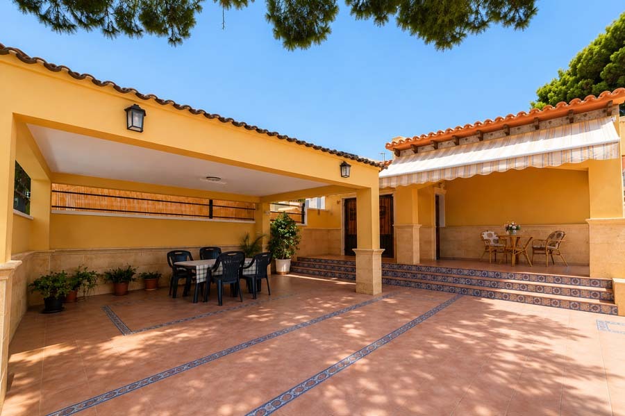 Kaupunkipientalo Punta Prima, Alicante, Espanja 3 makuuhuonetta,  No. 189533