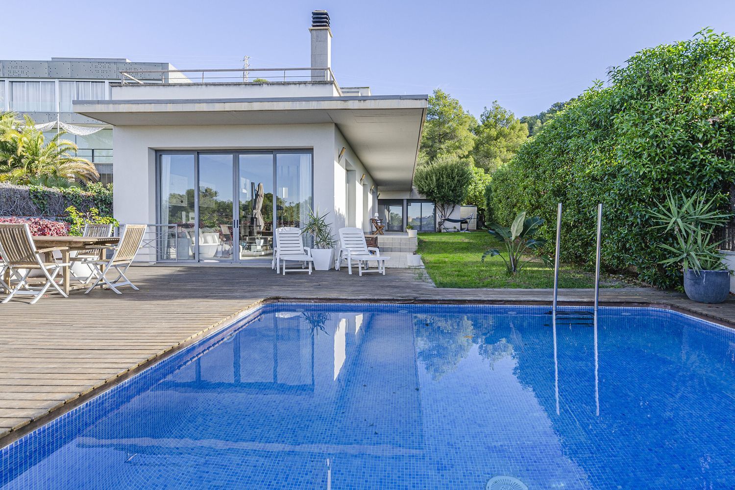 House à Sitges, Barcelona, Espagne 5 chambres, 494 m2 No. 161752