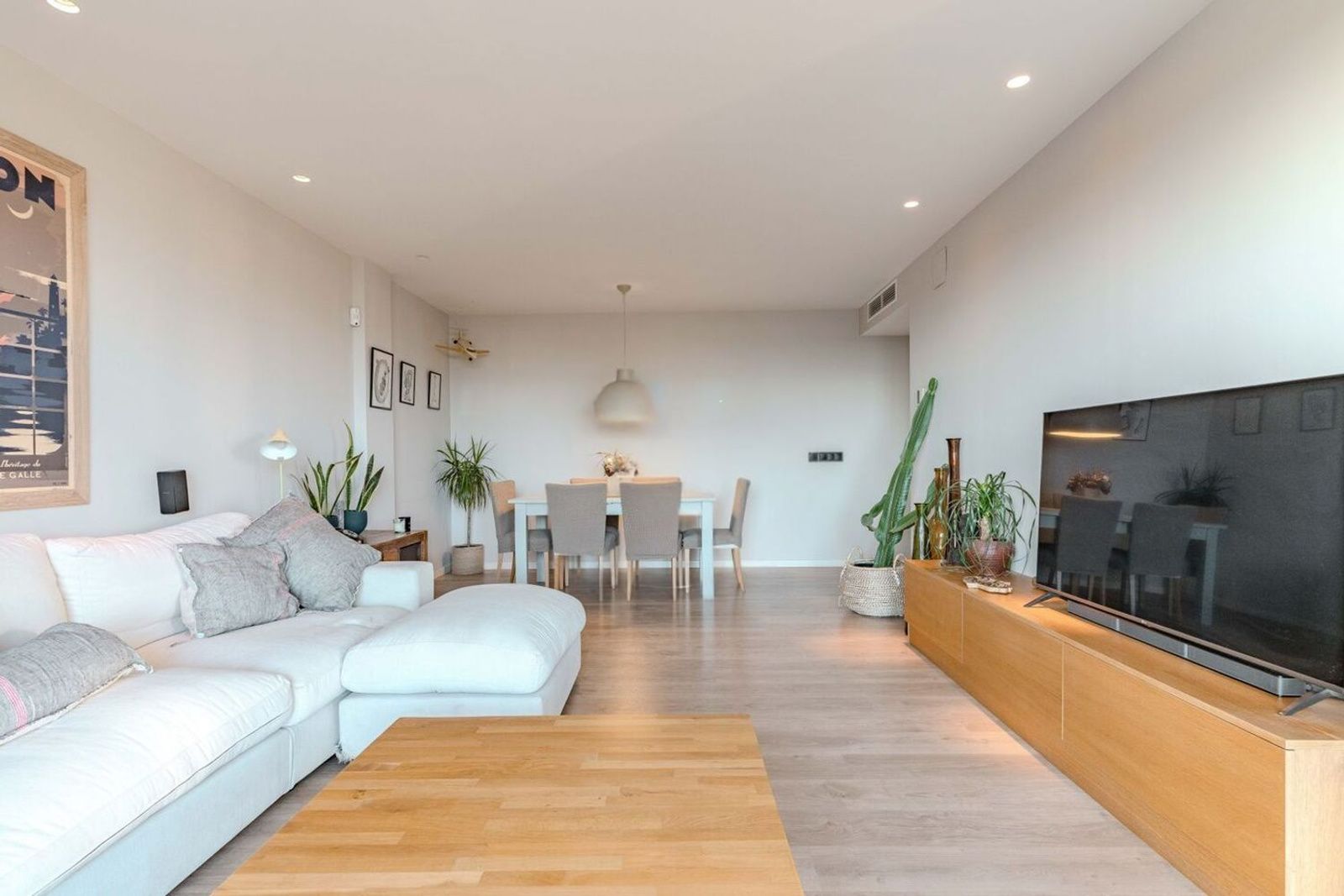 Apartamento en Sitges, Barcelona, España 4 dormitorios, 181 m2 No. 161750