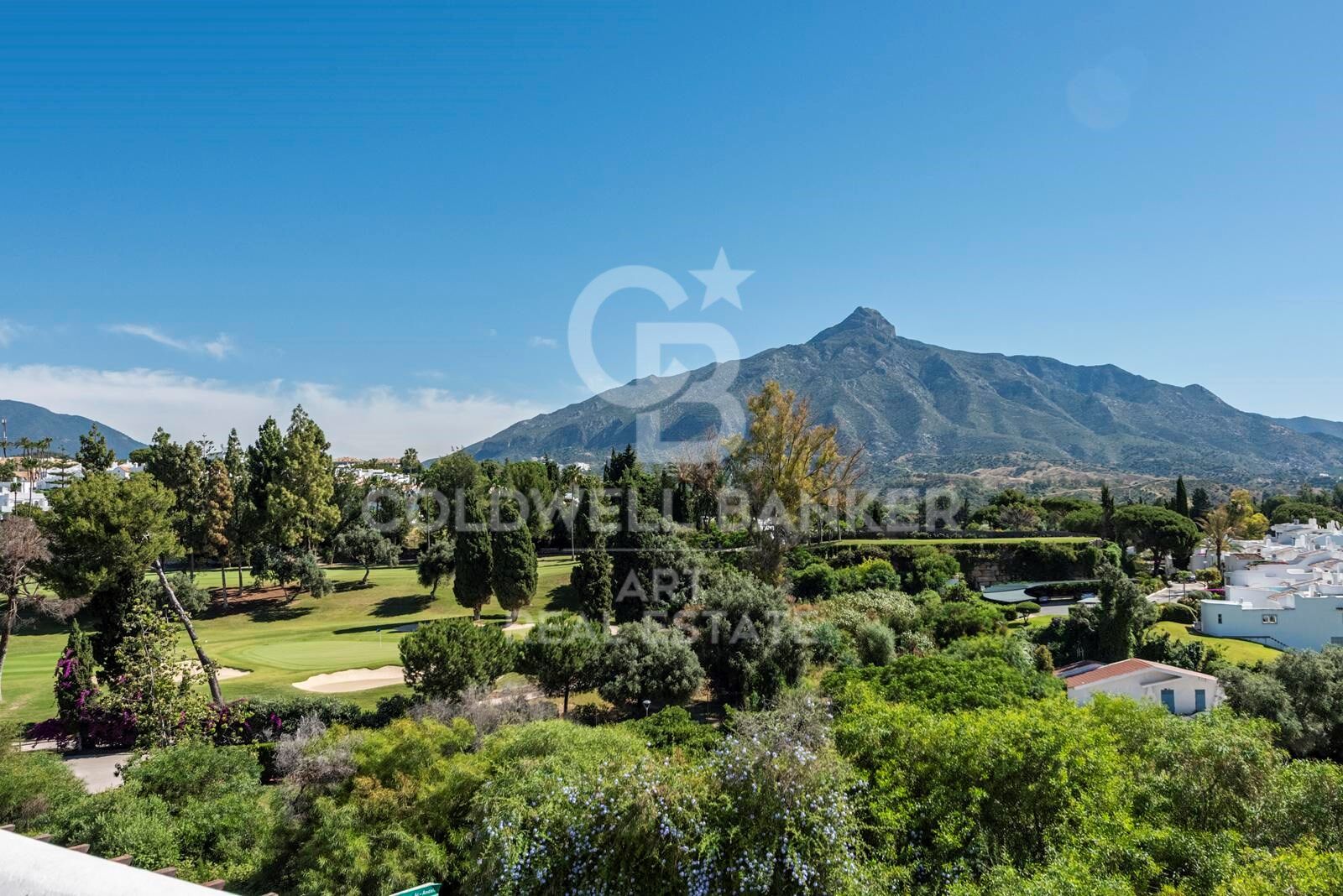 Casa adosada en Marbella, Málaga, España 2 dormitorios, 111 m2 No. 157964