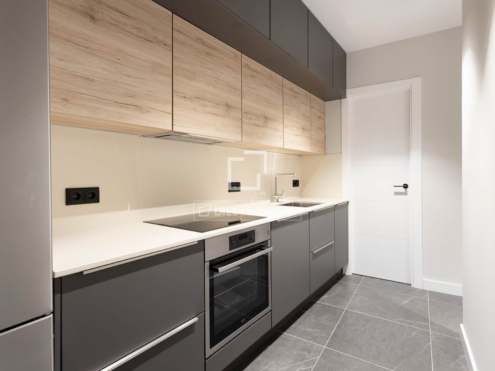 Appartamento a Barcelona, Spagna 2 camere da letto, 77 mq. N° 150645