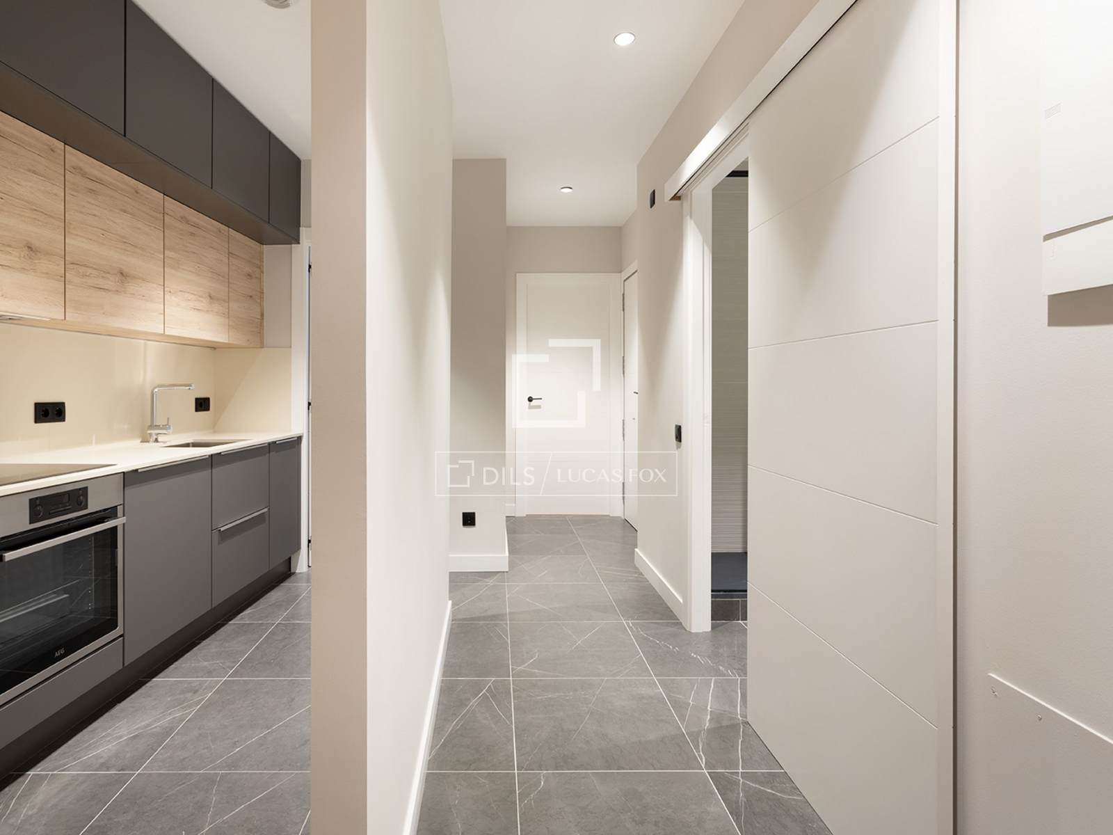 Appartamento a Barcelona, Spagna 2 camere da letto, 77 mq. N° 150645