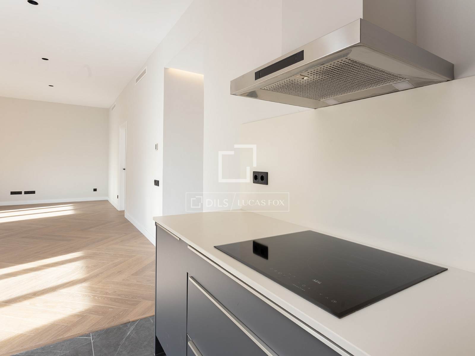 Apartment in Barcelona, Spain 3 bedrooms, 156 sq.m. No. 150643