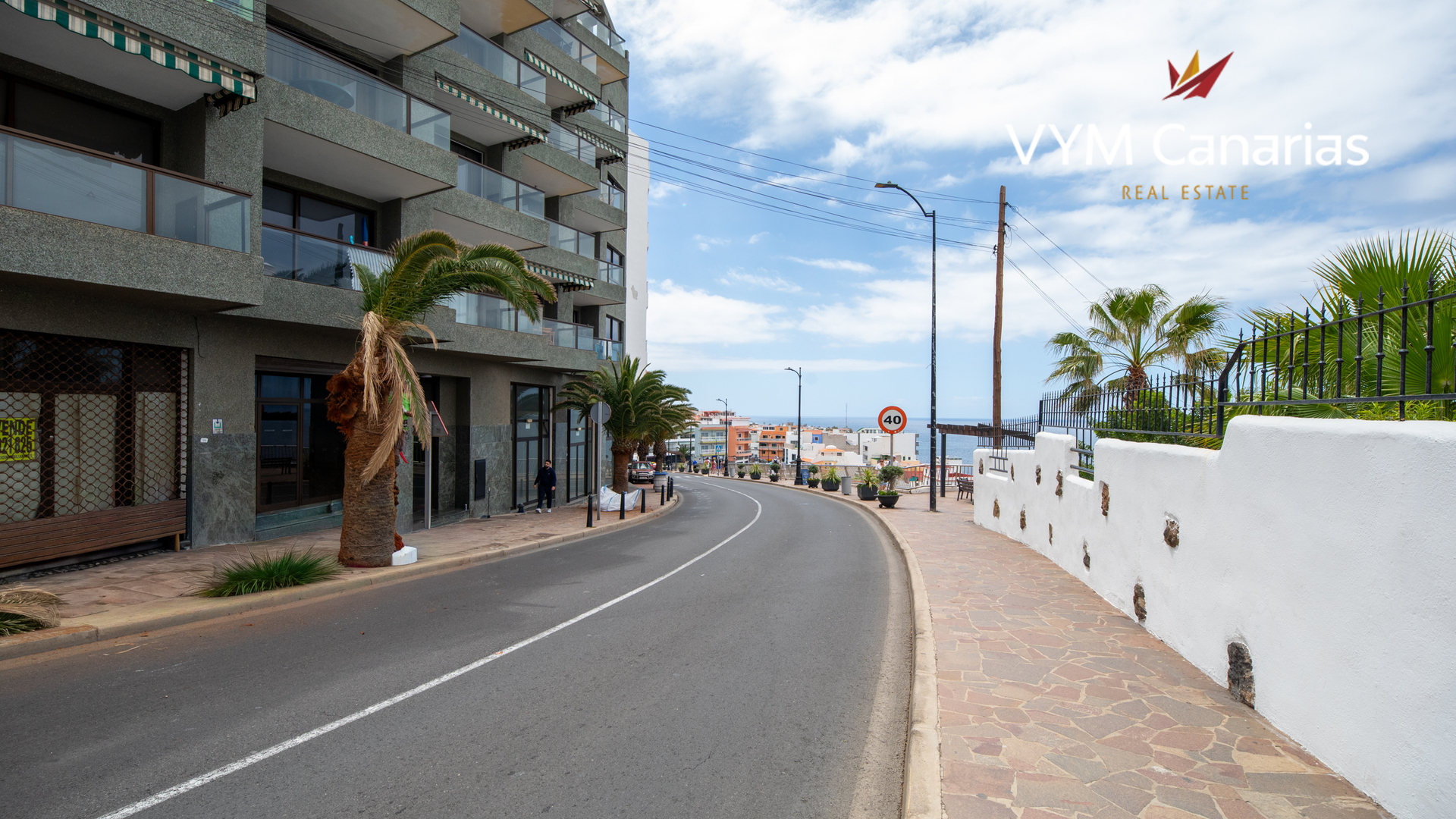 Liikekiinteistö Puerto de Santiago, Tenerife, Espanja 1 makuuhuone, 122 m2 No. 183677