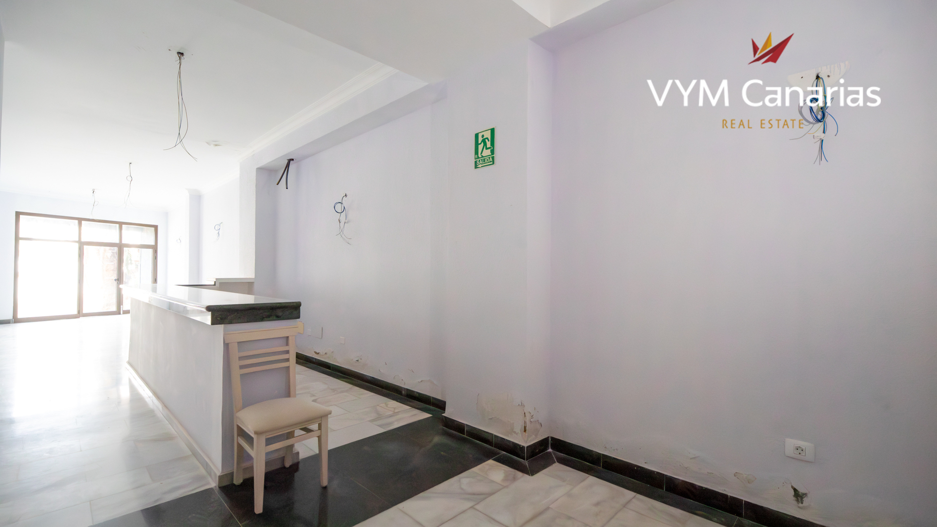 Liikekiinteistö Puerto de Santiago, Tenerife, Espanja 1 makuuhuone, 122 m2 No. 183677